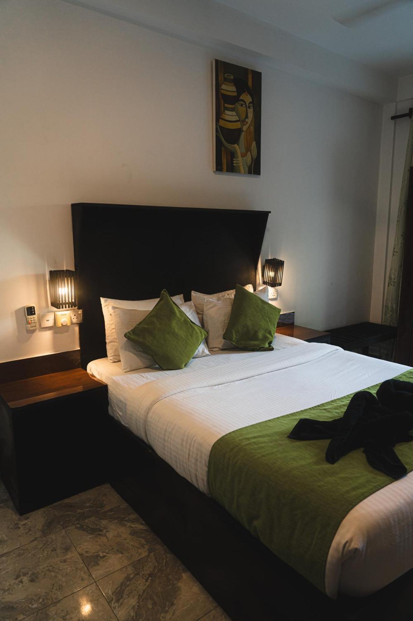 Sundaras Infinity Jungle Resort Dambulla Exterior photo