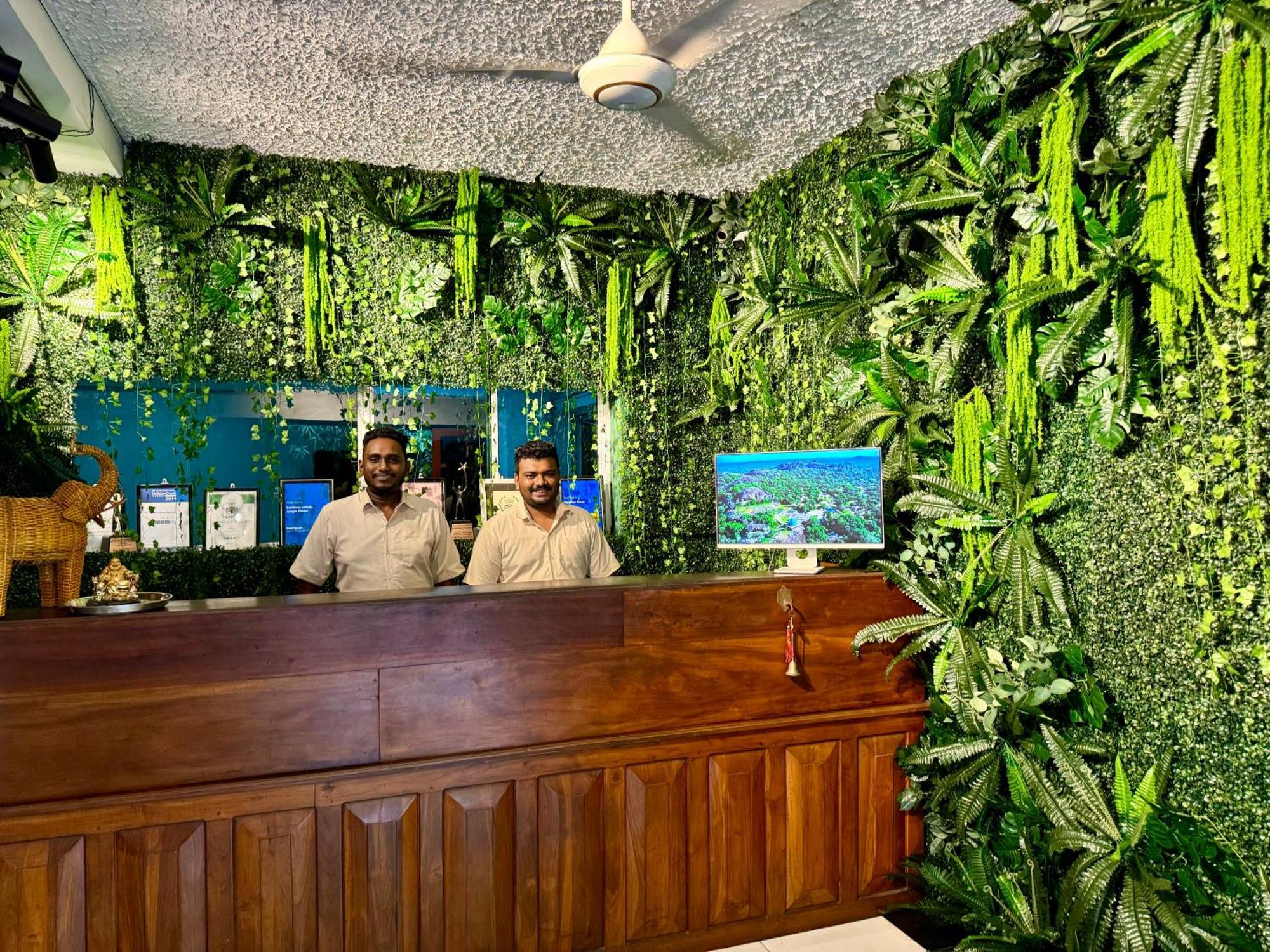 Sundaras Infinity Jungle Resort Dambulla Exterior photo